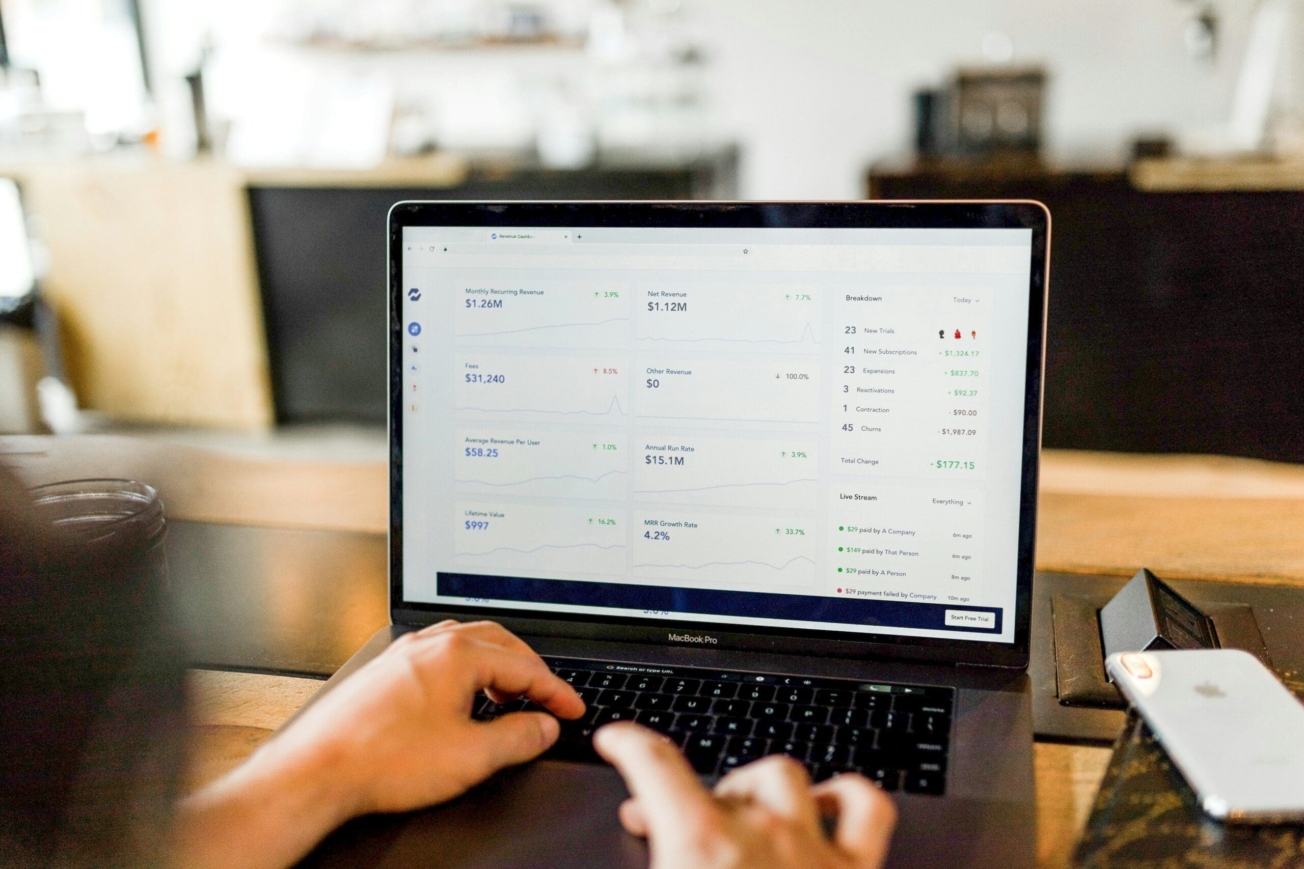 obtenez un extrait kbis pour votre statut d'auto-entrepreneur avec notre service en ligne. rapide, simple et conforme à la réglementation.