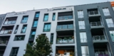 PUD (Planned Unit Development): qu&rsquo;est-ce que c&rsquo;est et en quoi il diffère des autres types de logement