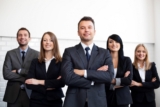 Comment s&rsquo;habiller dans les assurances ?