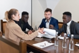Comment s&rsquo;adresser à un notaire par mail