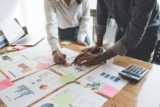 Quels sont les avantages d&rsquo;un plan de travail en résine époxy ?